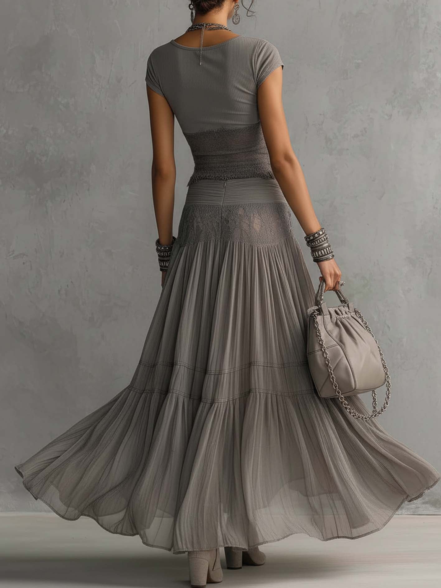 Conjunto de top y falda larga plisada gris, falda con volantes translúcidos