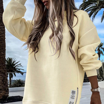 Vestido tipo sudadera amarillo claro de manga larga con cremallera lateral