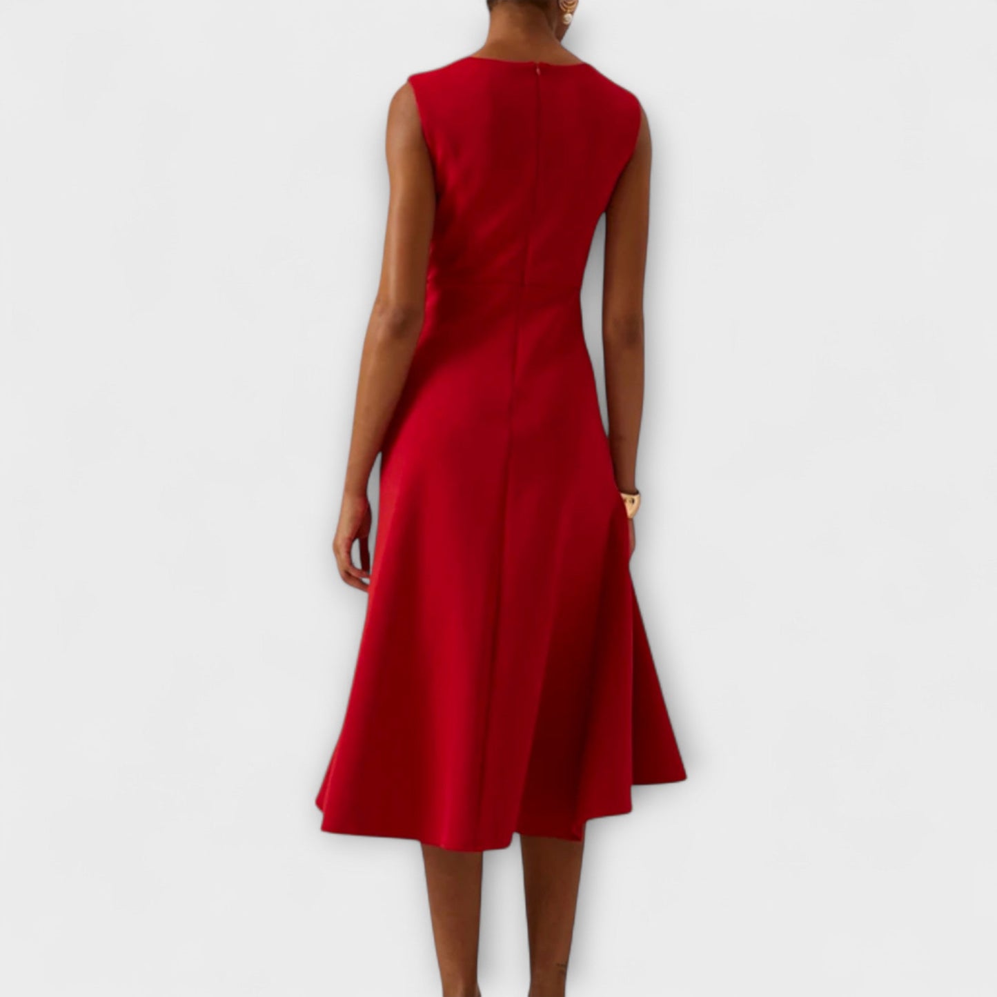 Vestido midi sin mangas rojo con espalda lisa y falda acampanada desde la cintura