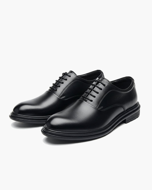 Zapatos de vestir negros de cuero con cordones y punta redondeada