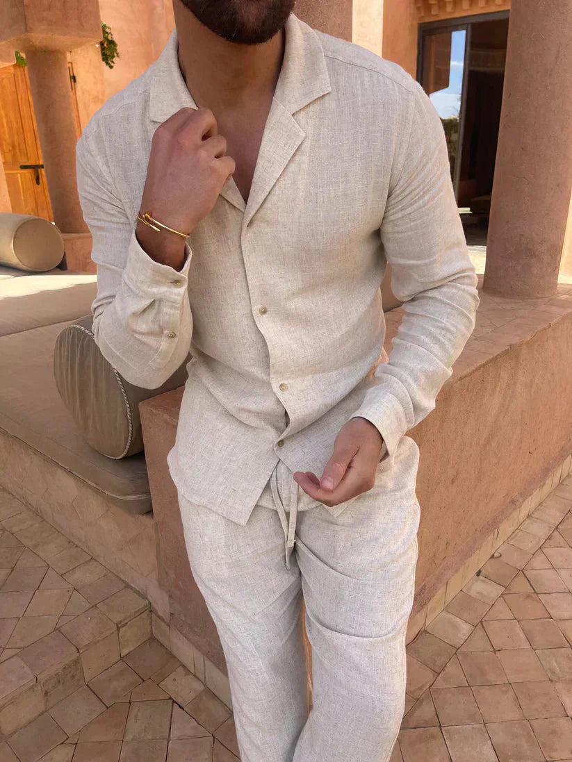 Conjunto premium de hombre crema, chaqueta y pantalón a juego con botones