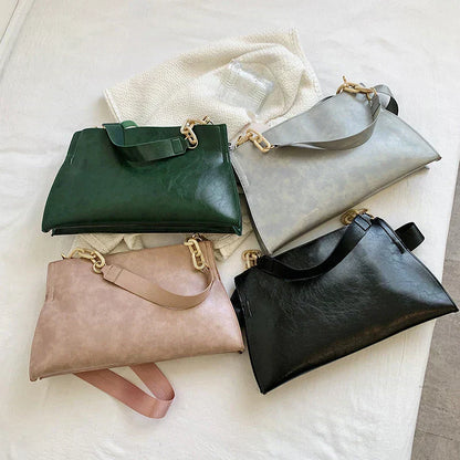 Set de bolsos de hombro de cuero en verde, blanco, beige y negro