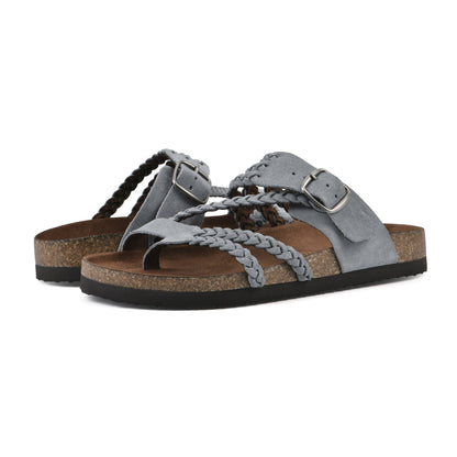 Sandalias anatómicas grises con trenzado y hebilla ajustable.
