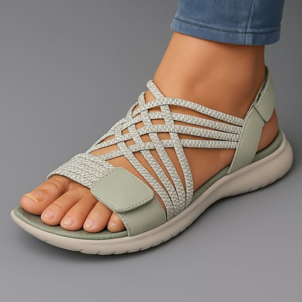 Sandalia ortopédica ergonómica verde claro con tiras elásticas y suela acolchada