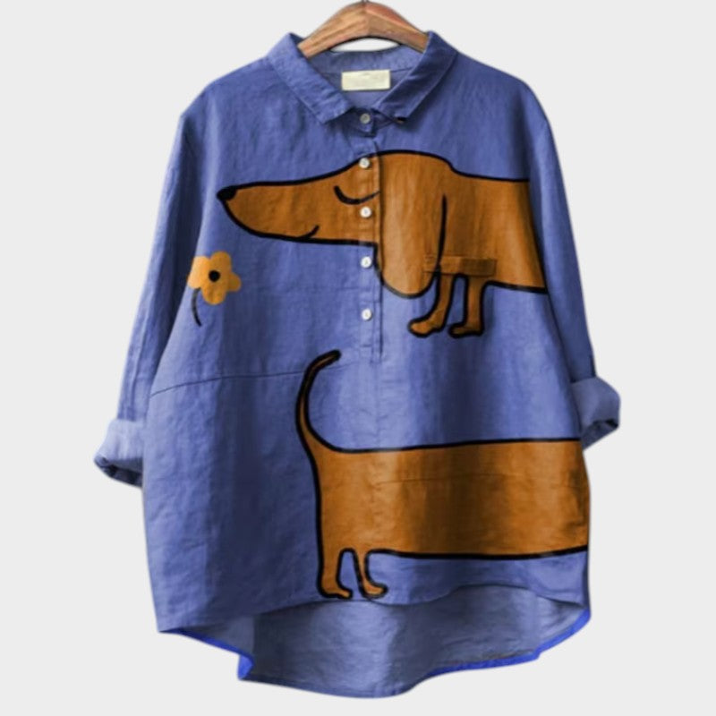 Blusa de lino azul con estampado de perros y botones frontales