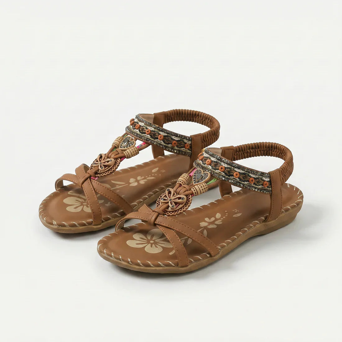 Sandalias ortopédicas cómodas marrón con correas cruzadas y adorno decorativo